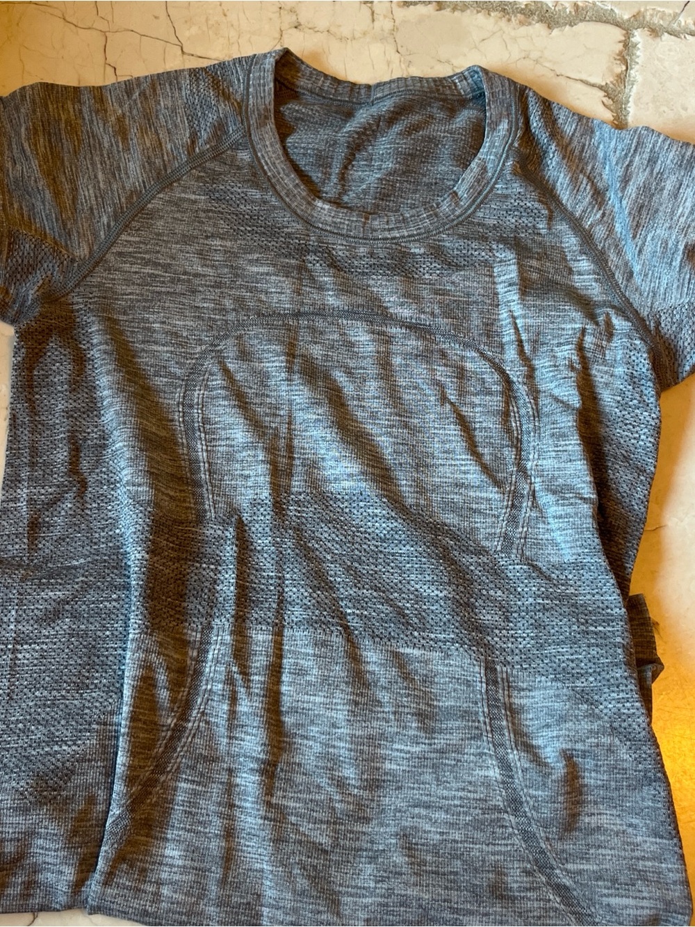 lululemon athletica Heathered Gray Short Sleeve Athletic Top